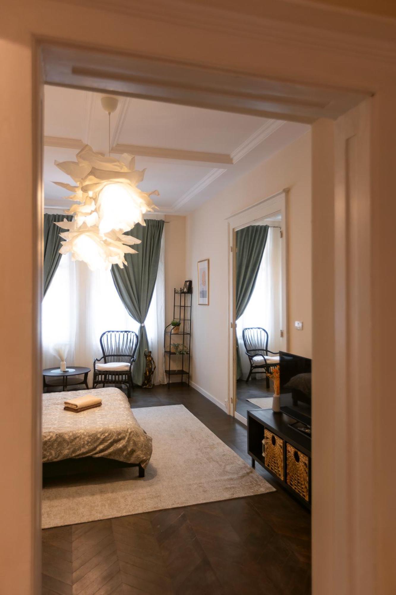 Central Charm - 2Br Apartment Temešvár Exteriér fotografie