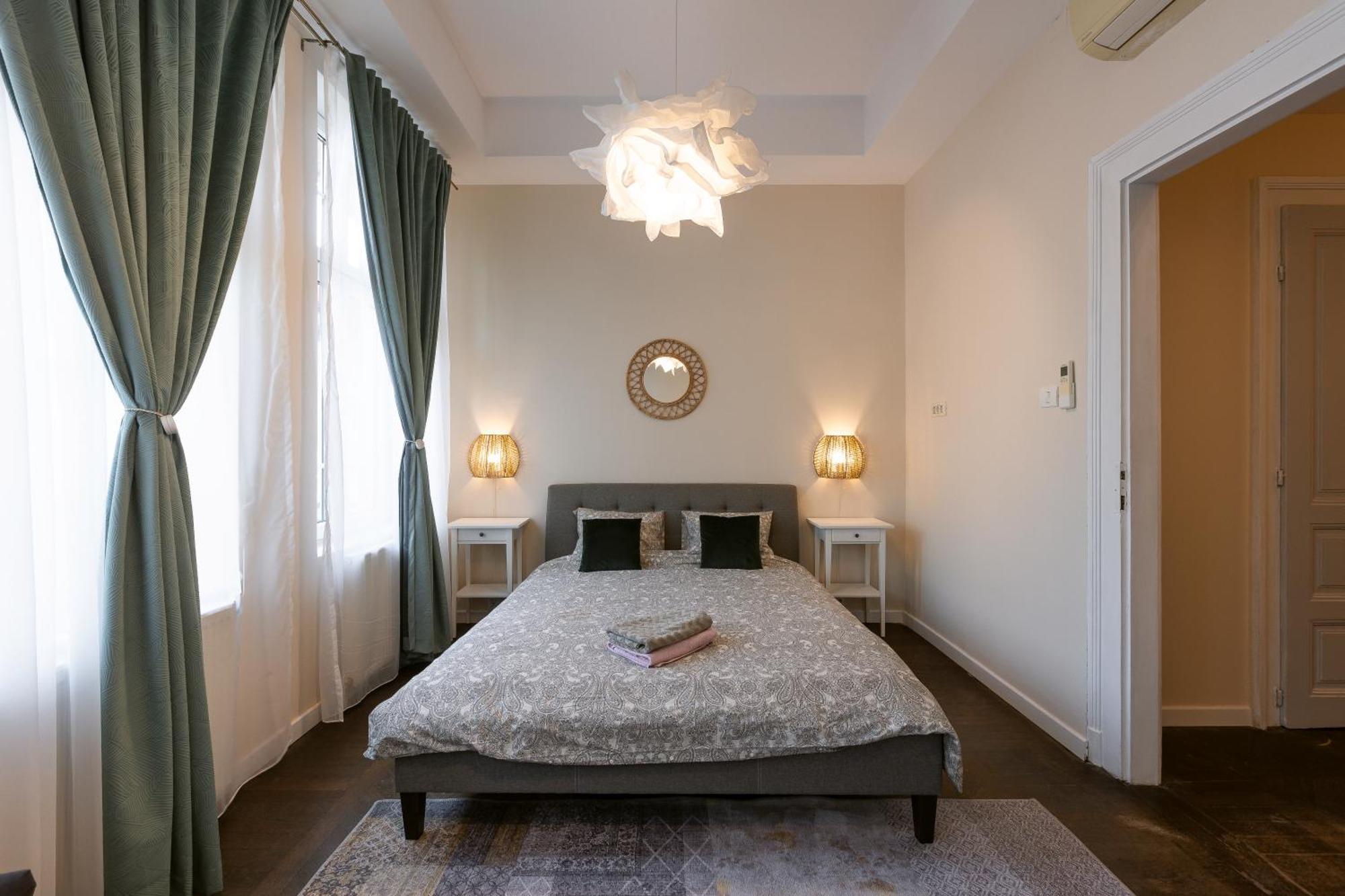 Central Charm - 2Br Apartment Temešvár Exteriér fotografie