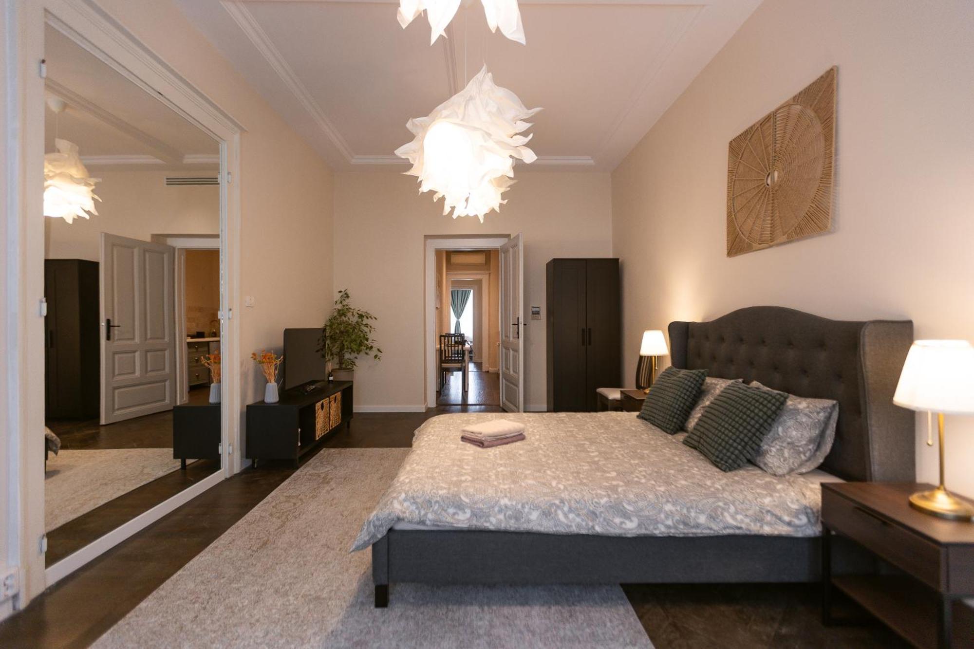 Central Charm - 2Br Apartment Temešvár Exteriér fotografie